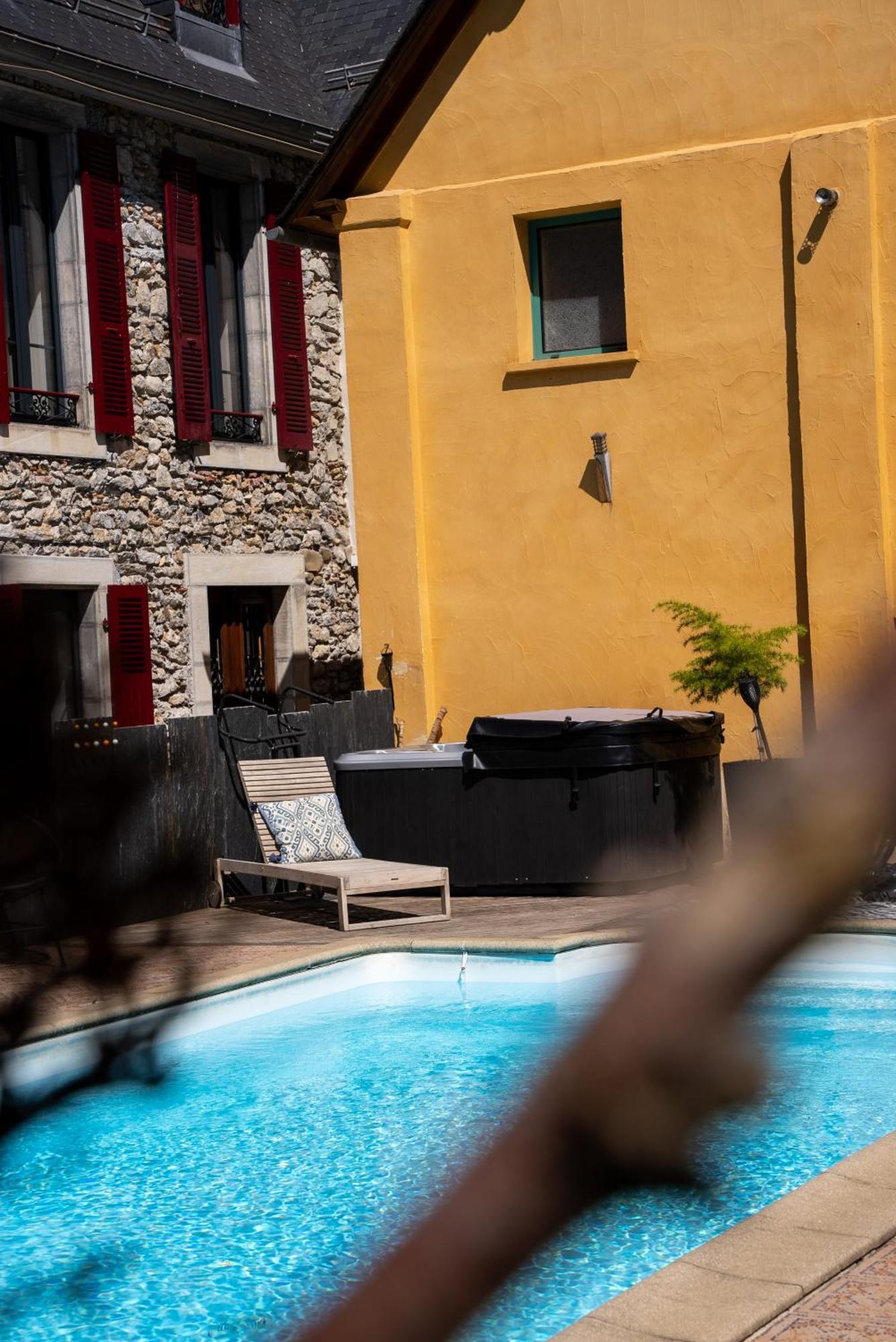Chambre Pic Du Midi Appartement Only Adults Campan Exterior foto
